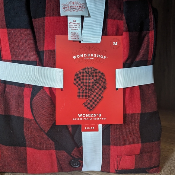 NWT PJ set size M wondershop soft and thin flannel - Picture 4 of 4